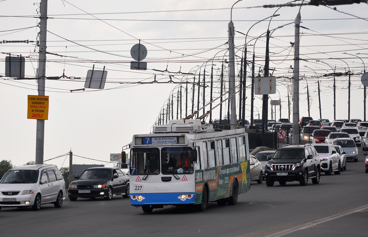 Омск, ЗиУ-682Г-016.02 № 227