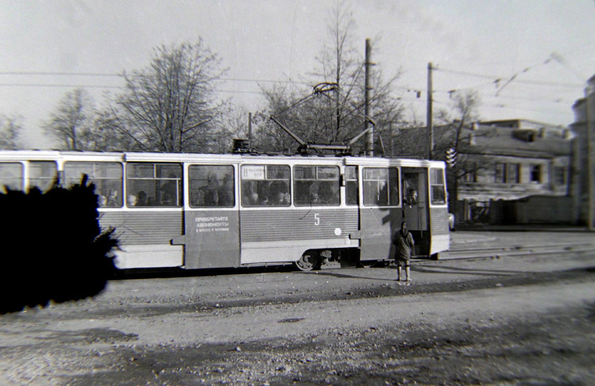 Perm, 71-605 (KTM-5M3) — 5; Perm — Old photos