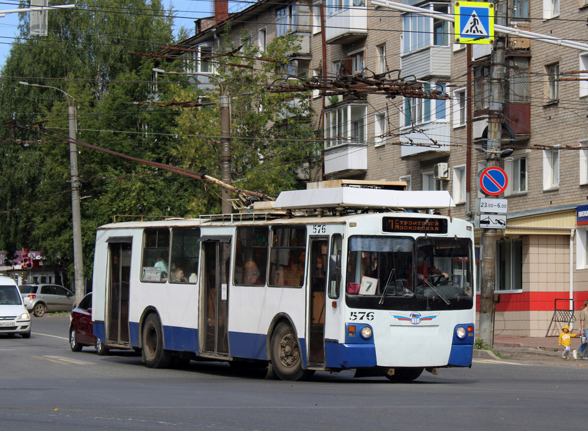 Киров, ЗиУ-682 КР Иваново № 576