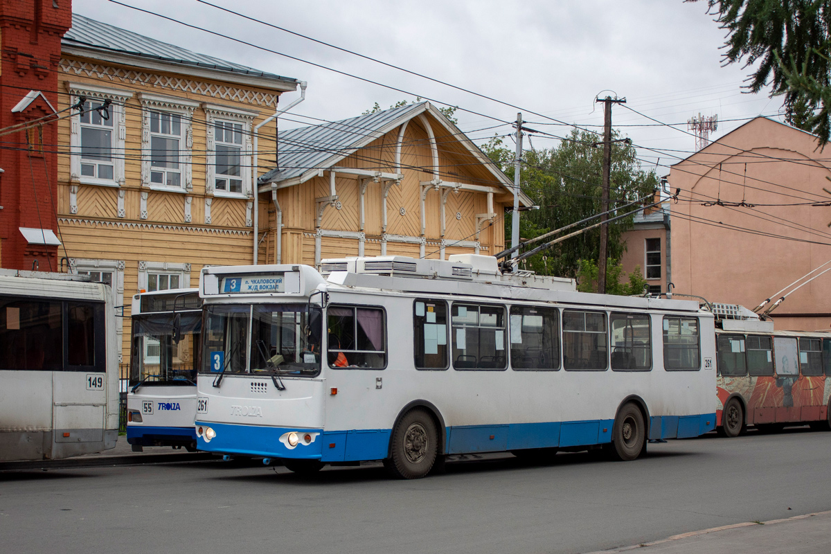 Омск, ЗиУ-682Г-016.02 № 261