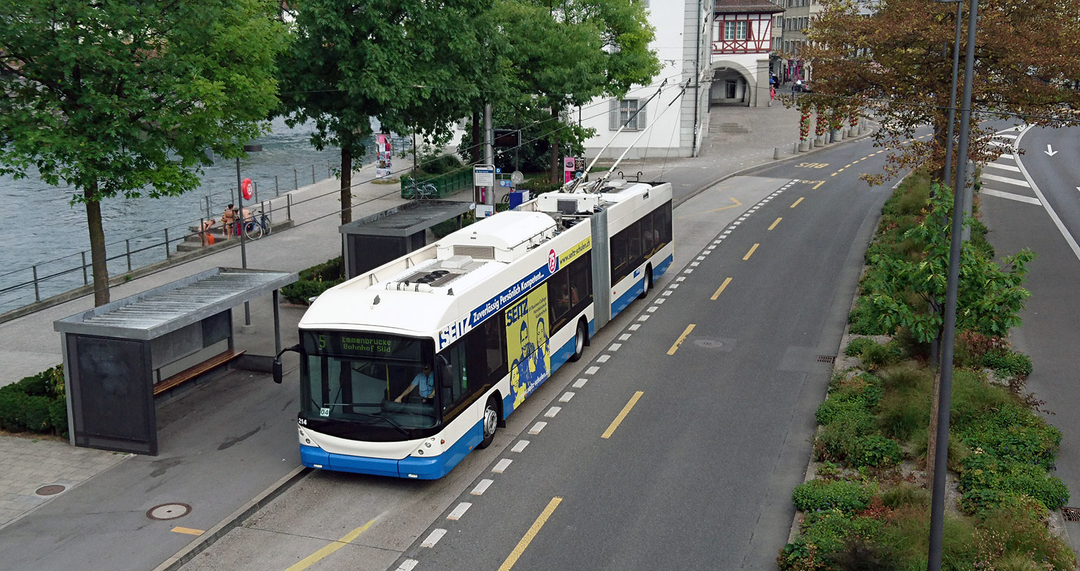 Люцерн, Hess SwissTrolley 3 (BGT-N2C) № 214