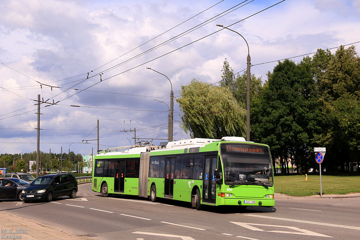Каунас, Berkhof Premier AT18 № 050