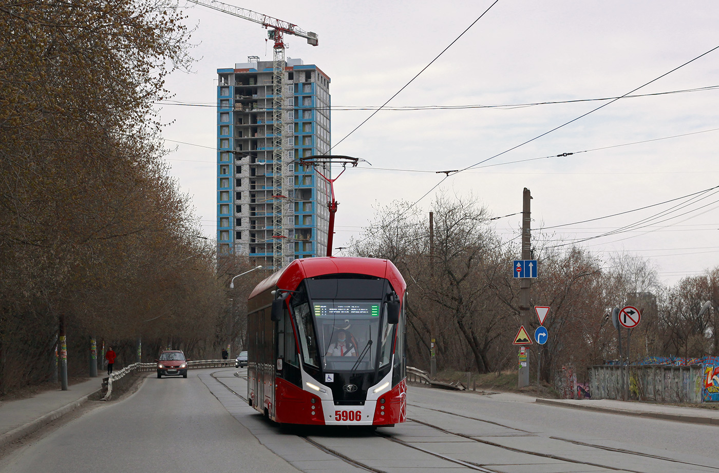 Perm, 71-911EM “Lvyonok” — 5906