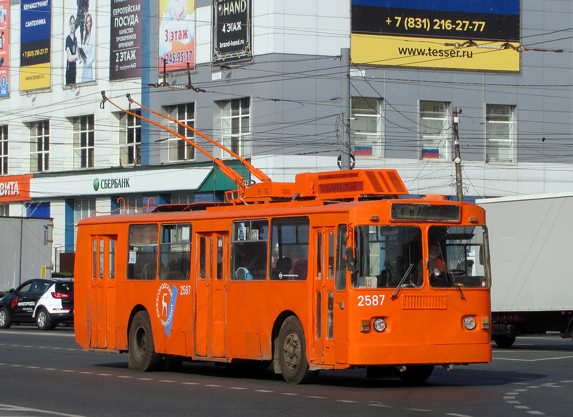 Нижни Новгород, Нижтролл (ЗиУ-682Г) № 2587