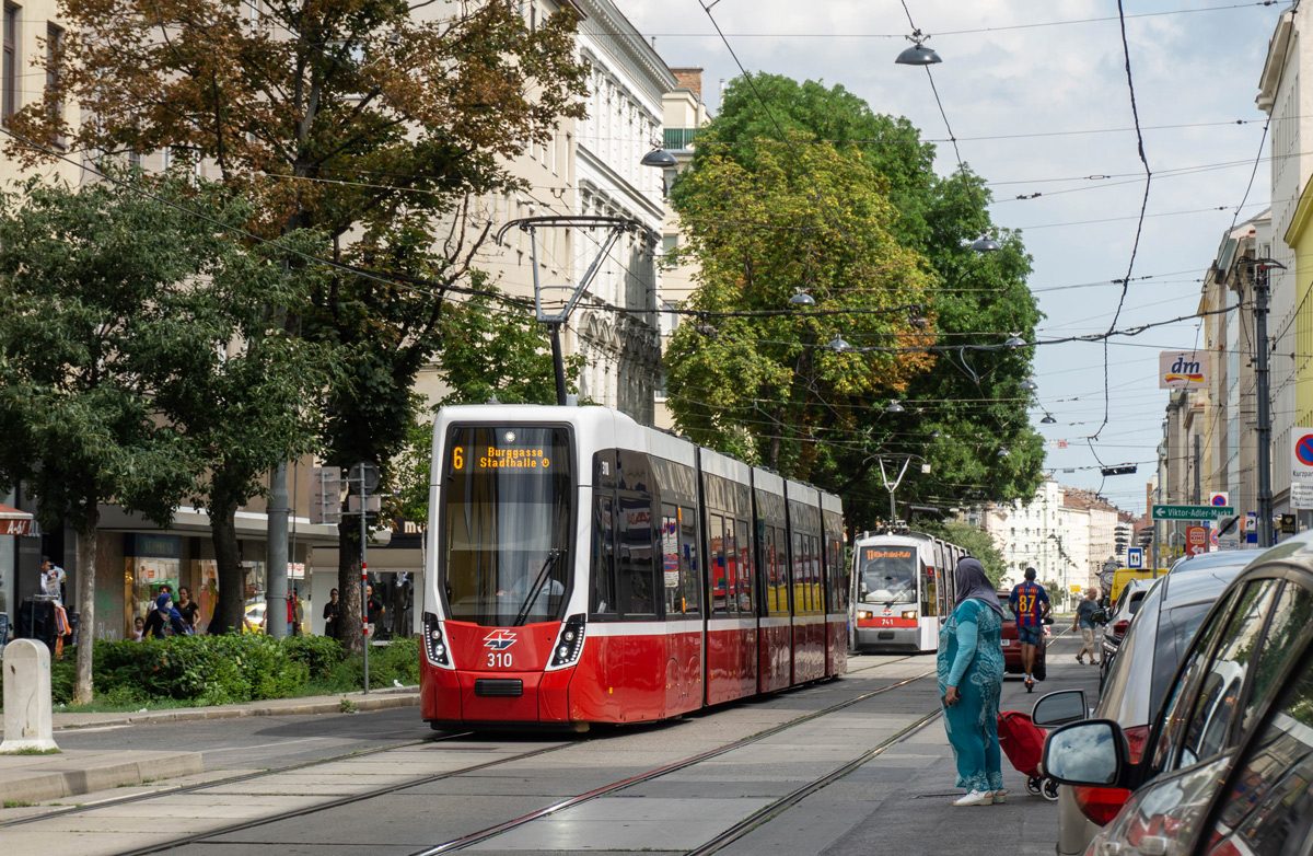 Beč, Bombardier Flexity Wien (Type D) Br. 310 Beč, Bombardier Flexity Wien (Type D) Br. 310