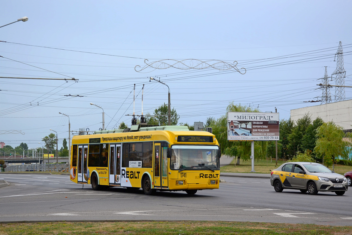 Гомель, БКМ 32102 № 1741