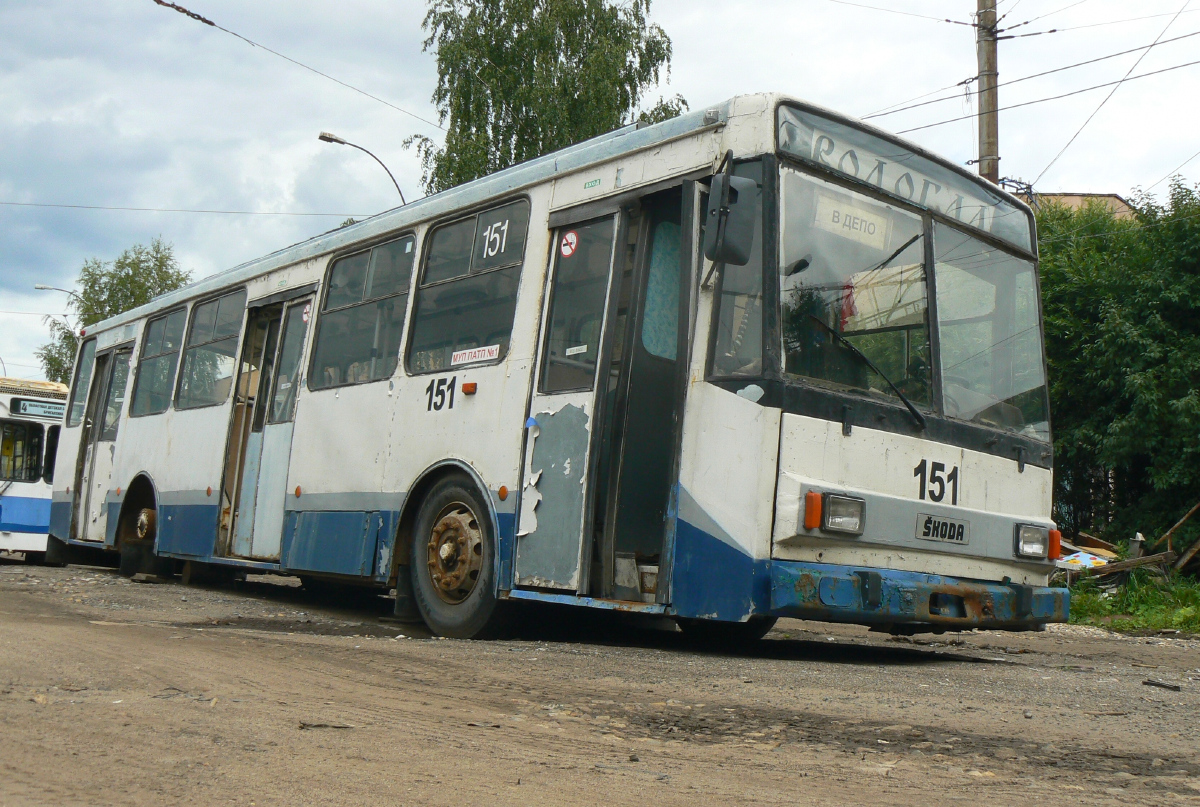 Вологда, Škoda 14TrM (ВМЗ) № 151