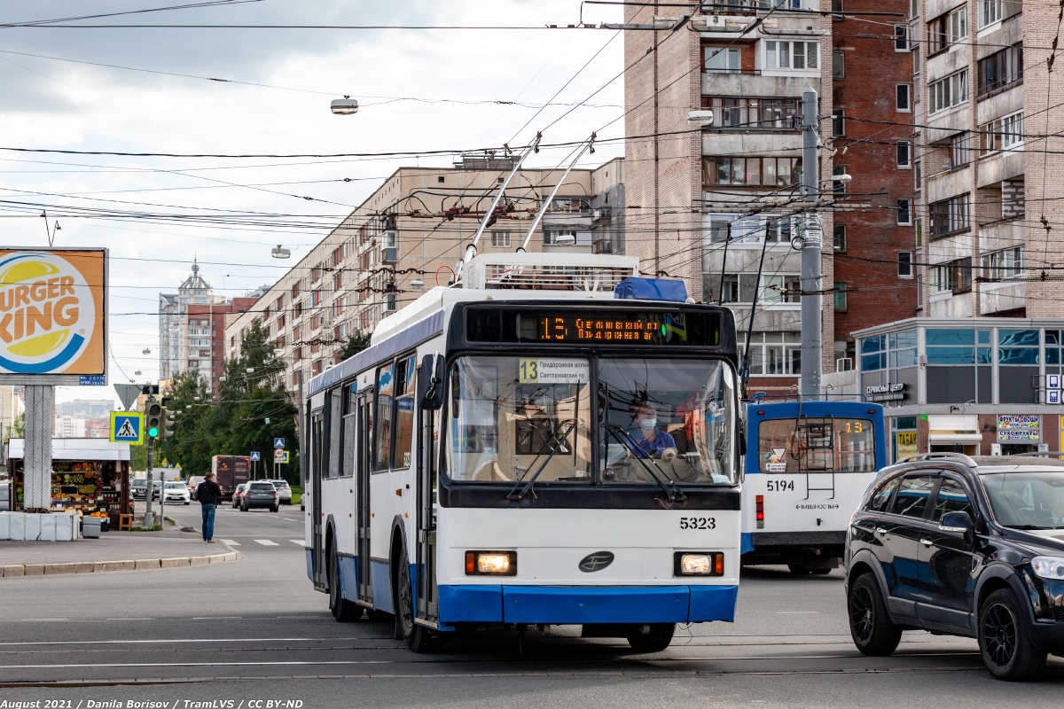 Санкт-Петербург, ВМЗ-52981 № 5323