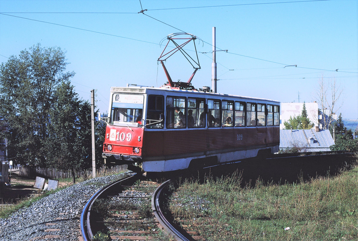 Nižnekamskas, 71-605 (KTM-5M3) nr. 109