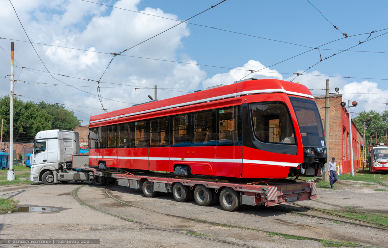 Taganrog, 71-628 N°. 02; Taganrog — Трамваи без номеров Taganrog, 71-628 N°. 02; Taganrog — Трамваи без номеров