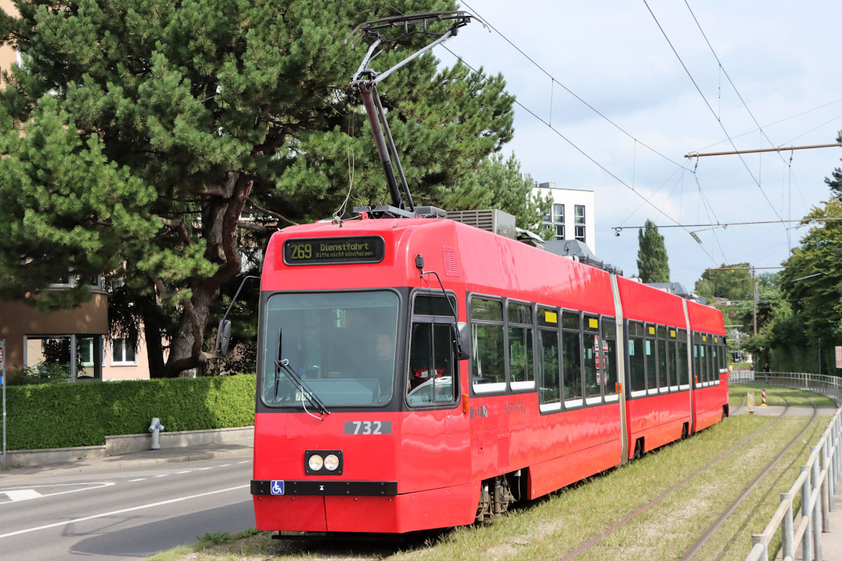 Берн, ACMV/ABB/Duewag Be 4/8 № 732