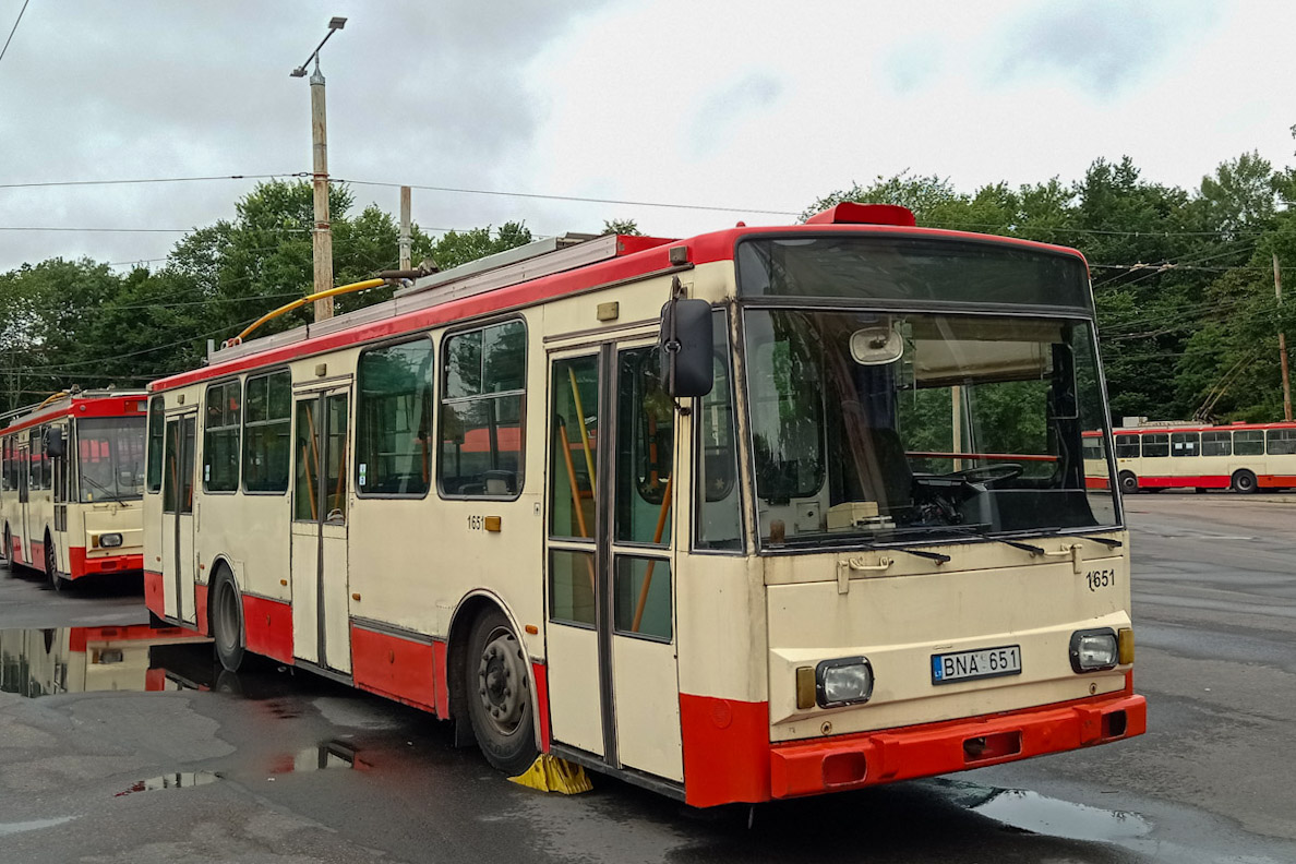 Вильнюс, Škoda 14Tr17/6M № 1651