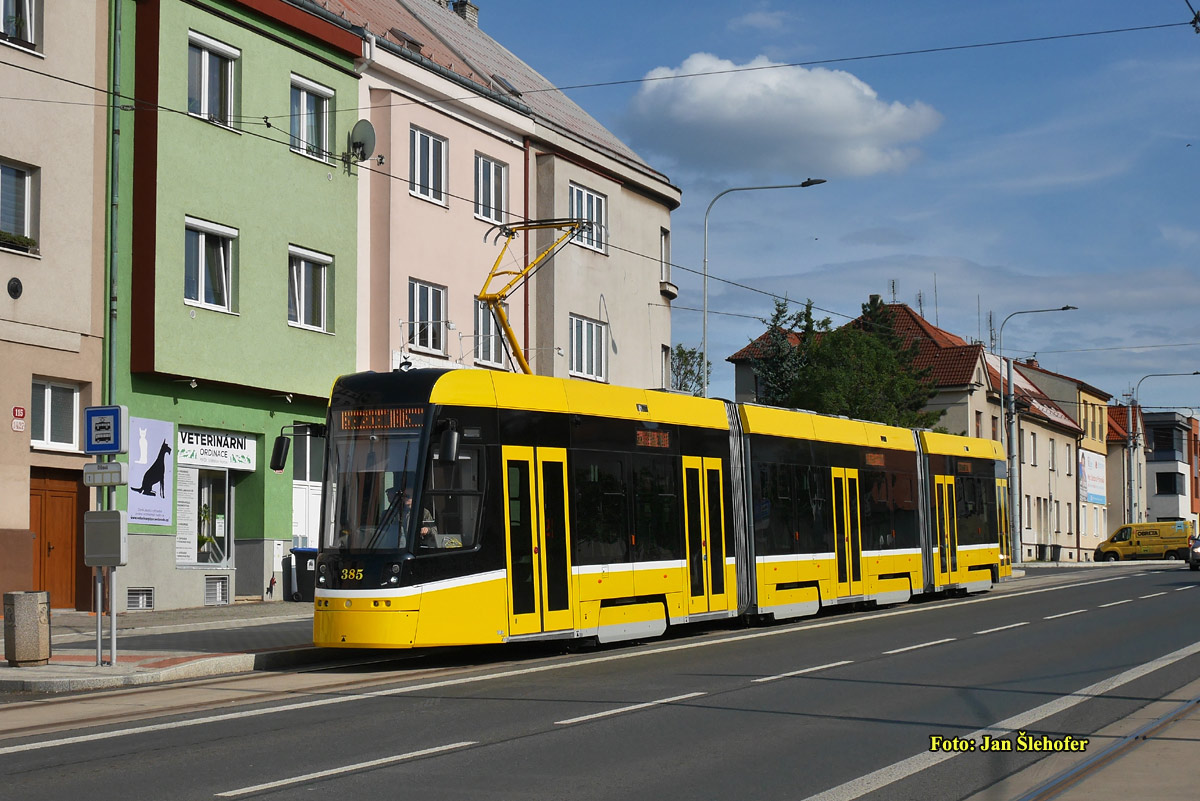 Пльзень, Škoda 40T ForCity Smart № 385