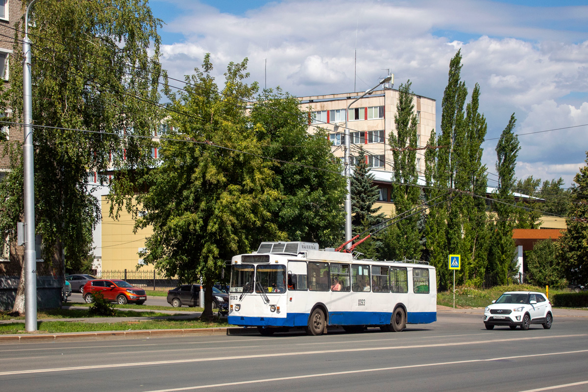 Уфа, БТЗ-5276-01 № 1093