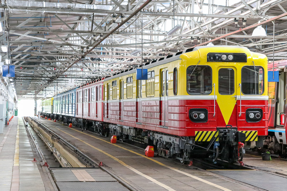 Москва, 81-580 № ВЭКА-001