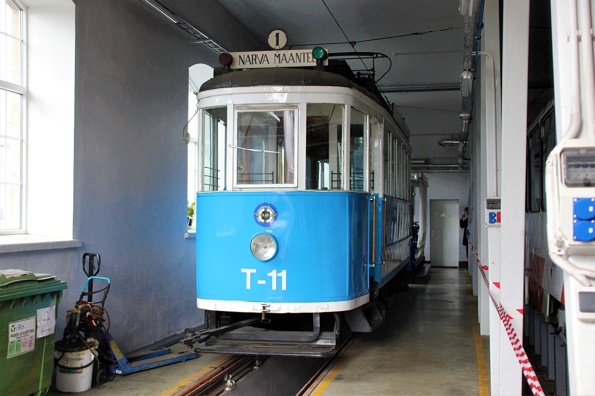 Таллин, Двухосный моторный Trammitrust № T-11