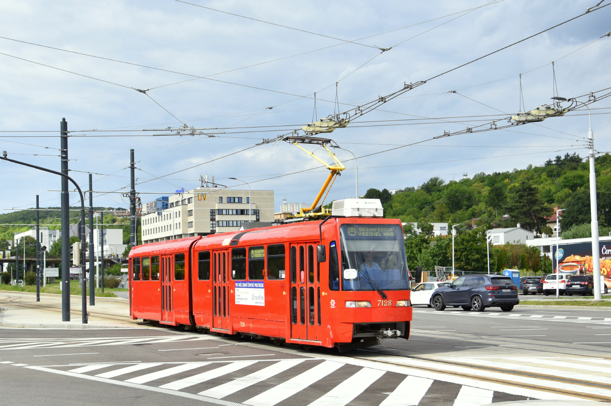 Братислава, Tatra K2S № 7128
