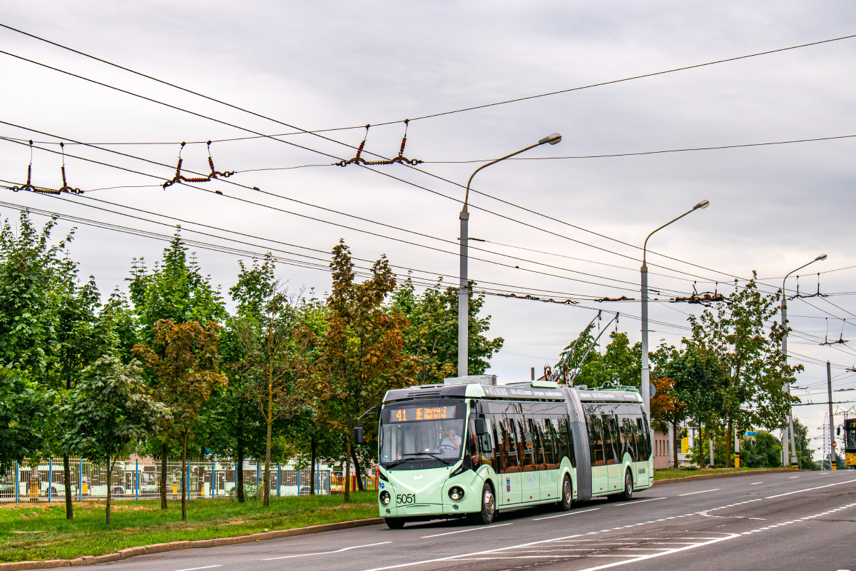 Минск, БКМ 43300D № 5051