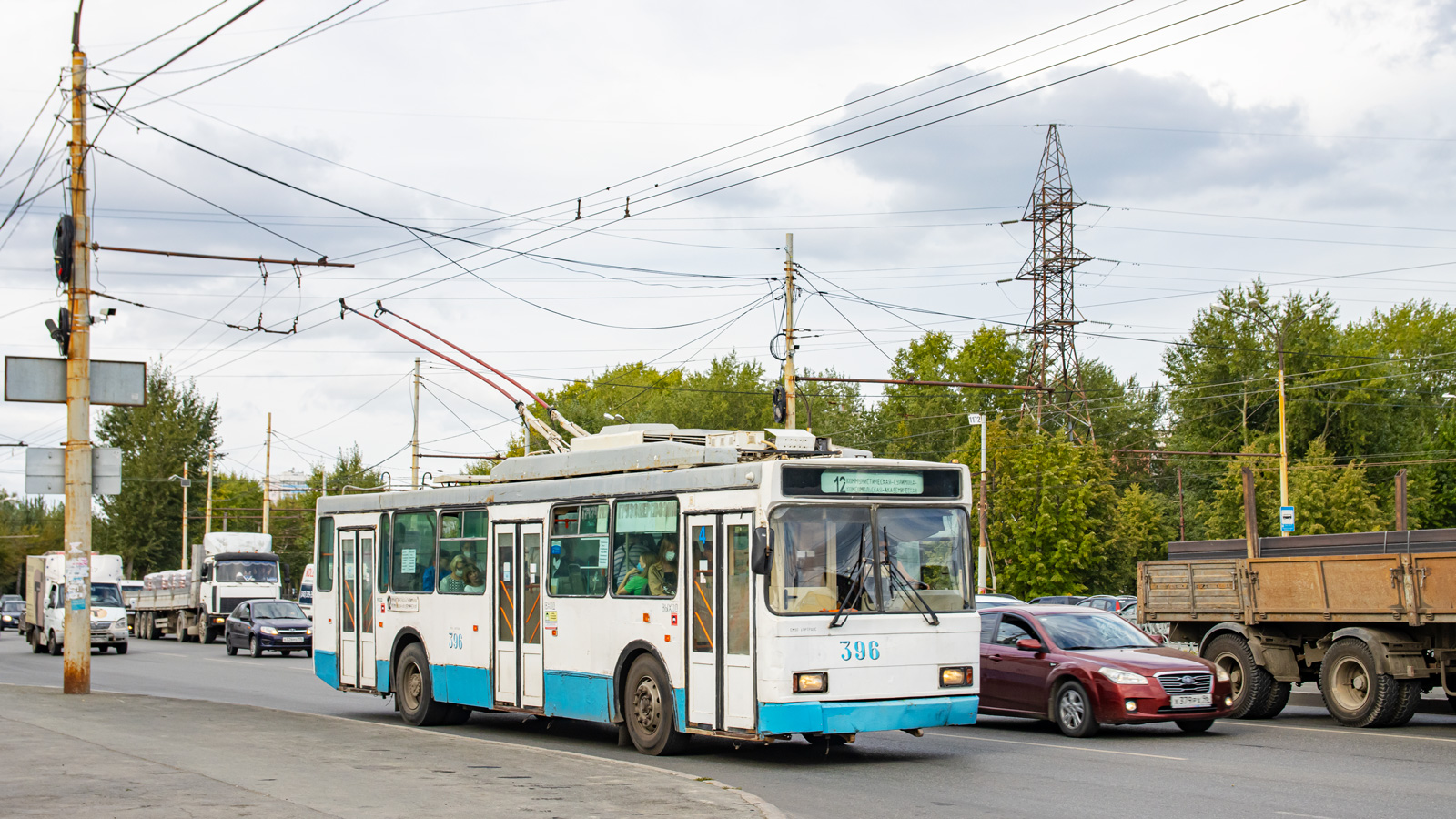 Екатеринбург, ВМЗ-5298.00 (ВМЗ-375) № 396 Екатеринбург, ВМЗ-5298.00 (ВМЗ-375) № 396