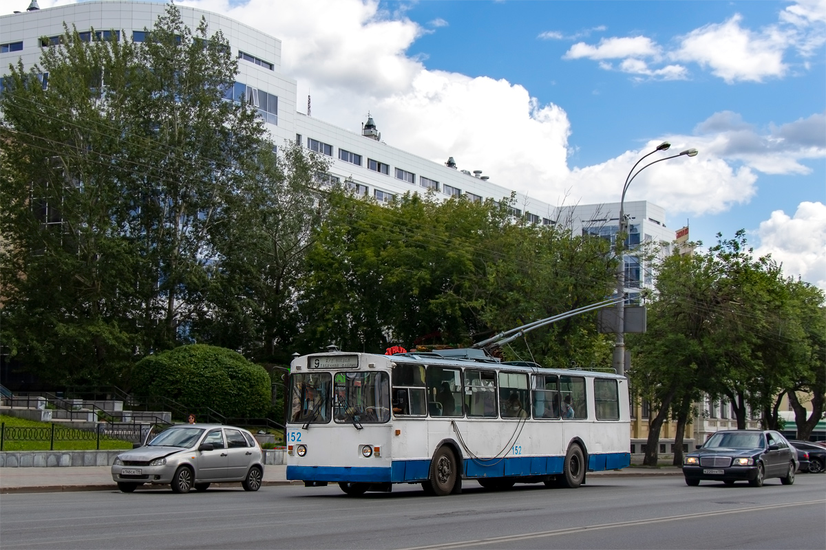 Екатеринбург, ЗиУ-682Г [Г00] № 152