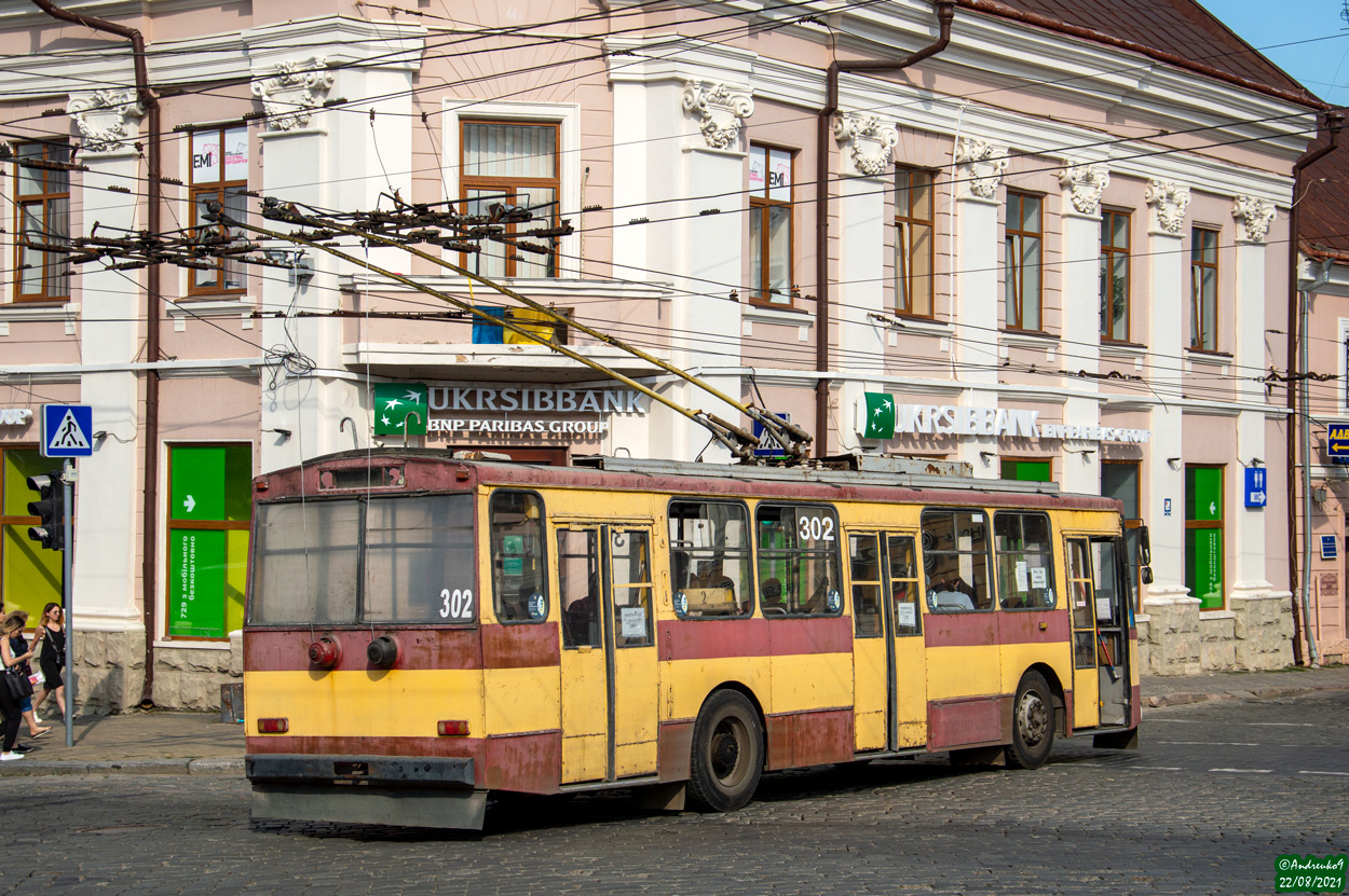 ჩერნივცი, Škoda 14Tr89/6 № 302