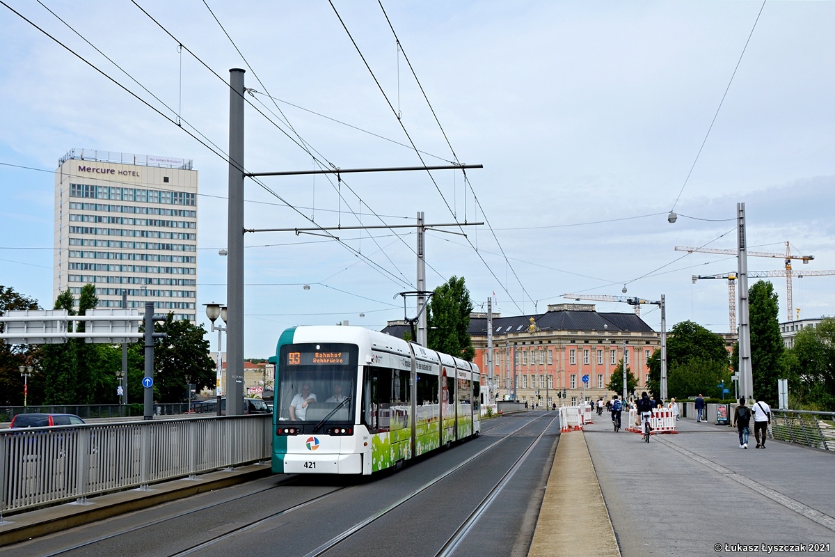 Потсдам, Stadler Variobahn № 421