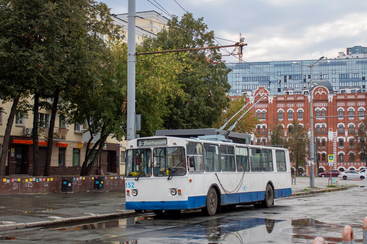 Екатеринбург, ЗиУ-682Г [Г00] № 152