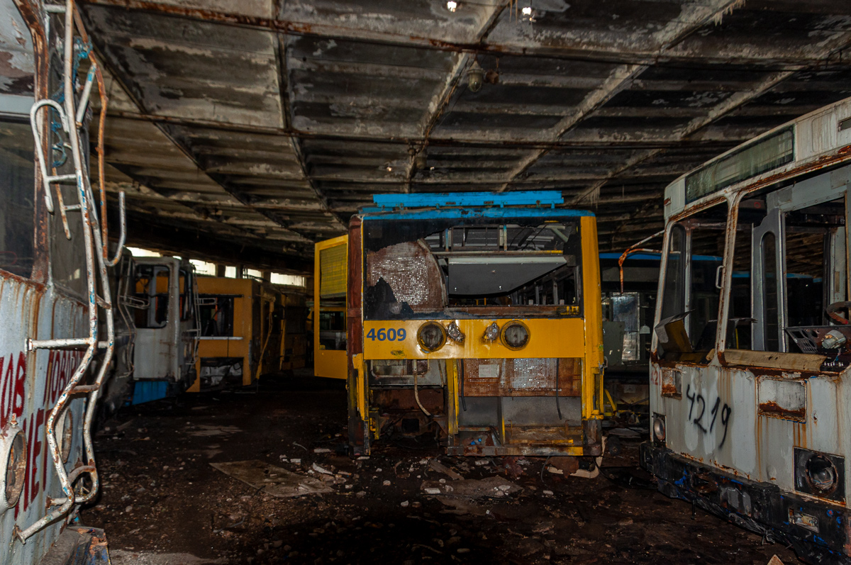 Kiev, LAZ E301D1 N°. 4609