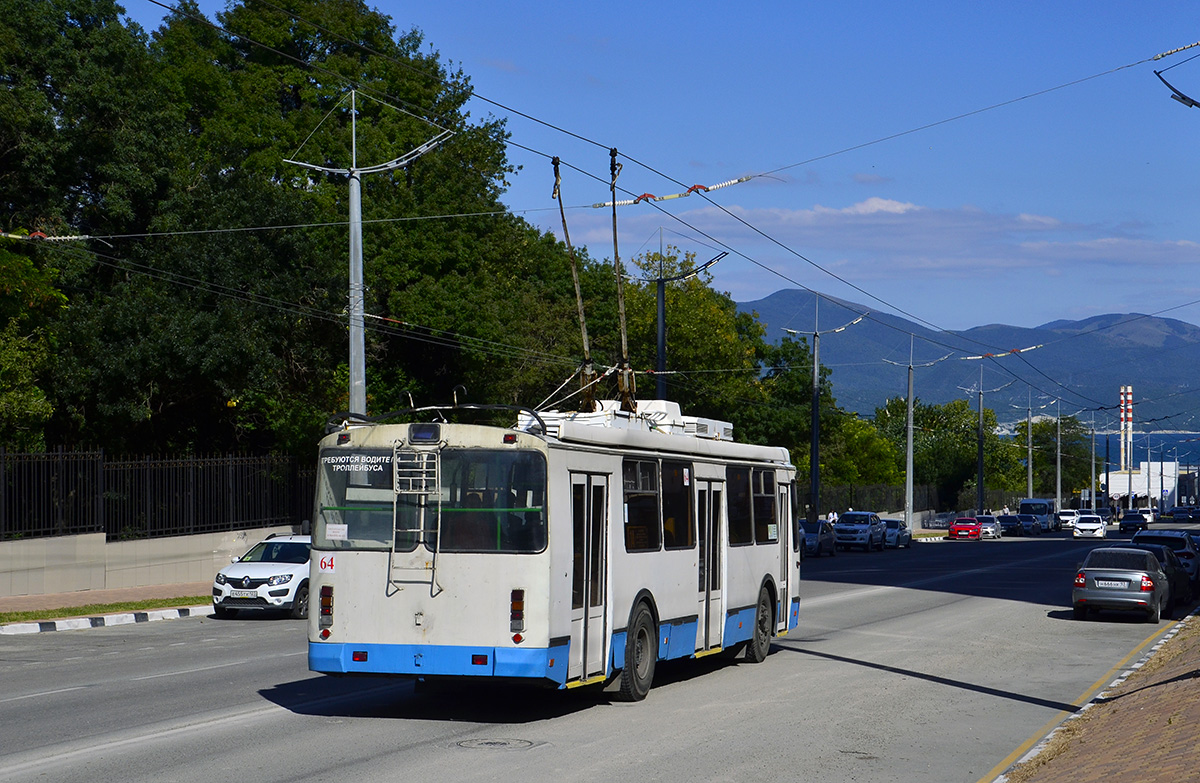 Новороссийск, ЗиУ-682Г-016.04 № 64