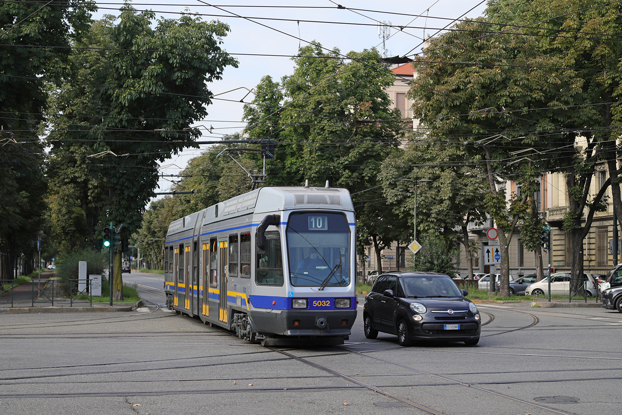 Turin, GTT series 5000 # 5032