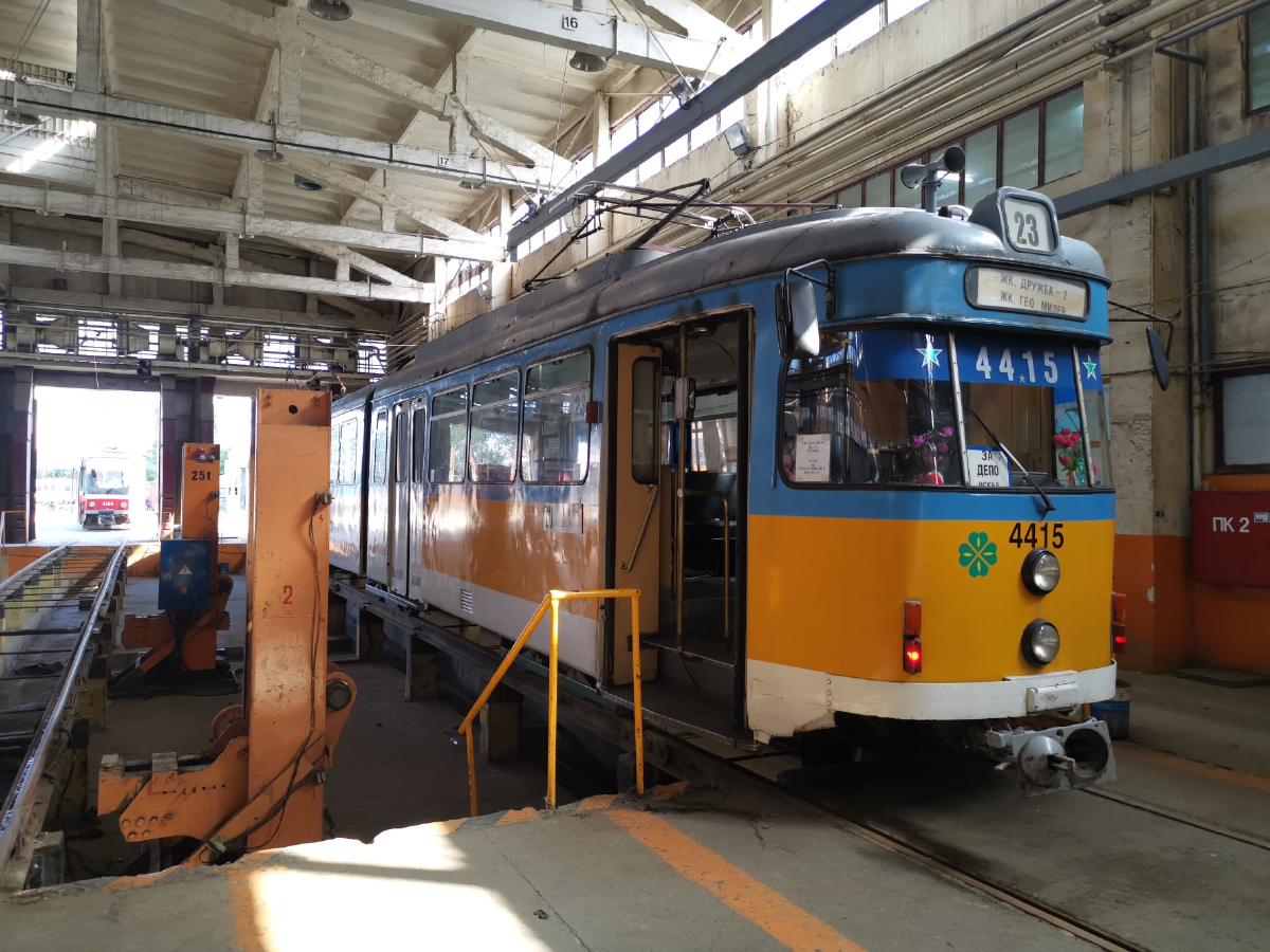 София, Duewag GT8 № 4415