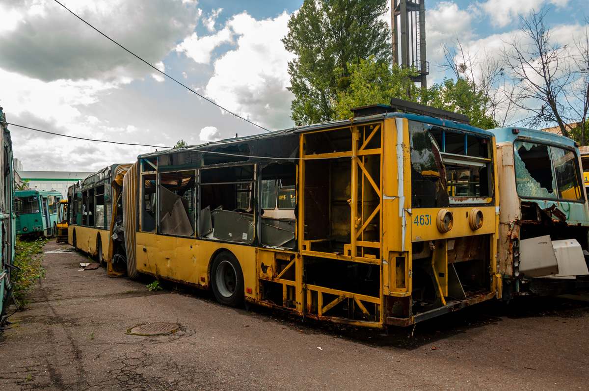 Kijev, LAZ E301D1 — 4631