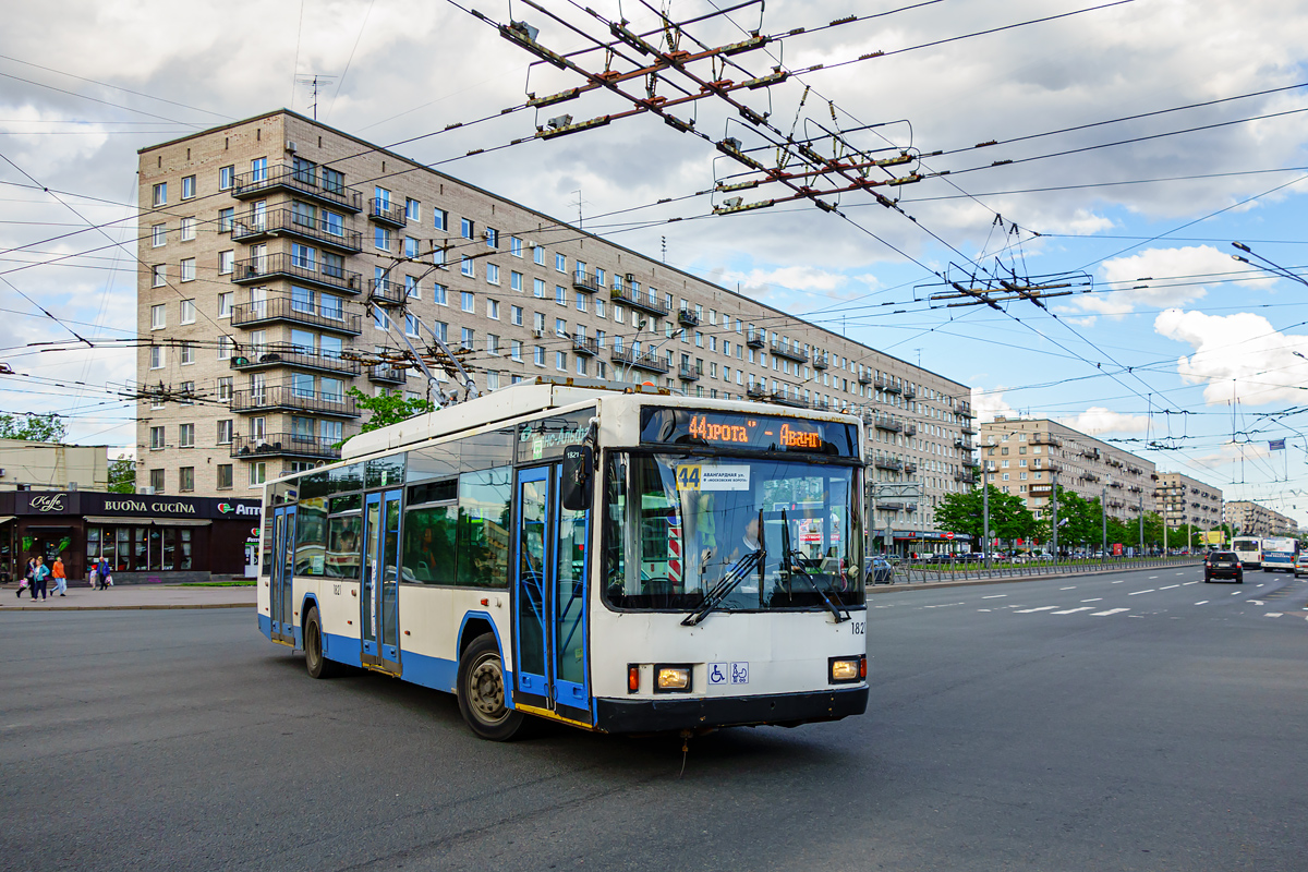 Saint-Petersburg, VMZ-5298.01 (VMZ-463) č. 1821
