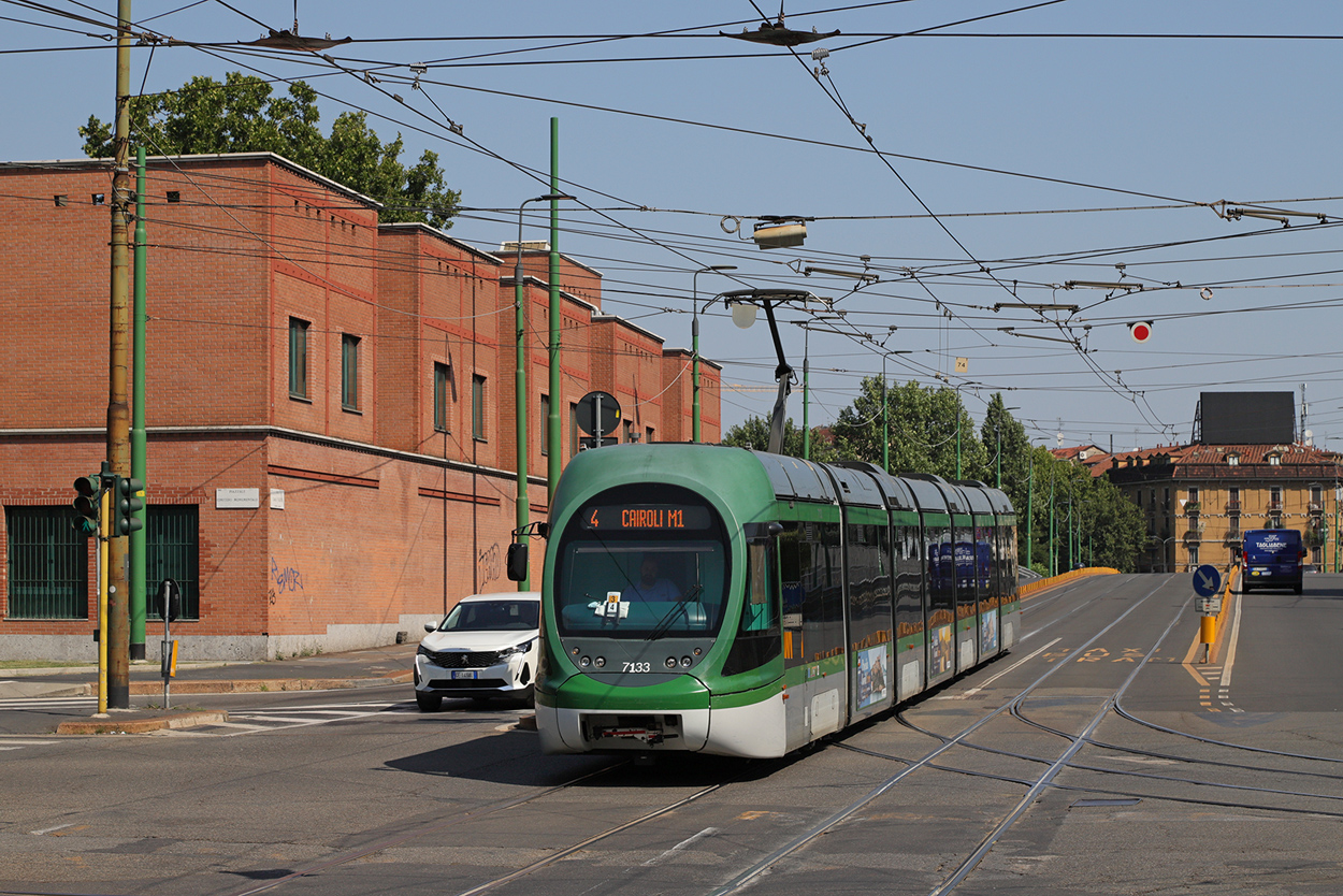 Milan, AnsaldoBreda Sirio N°. 7133