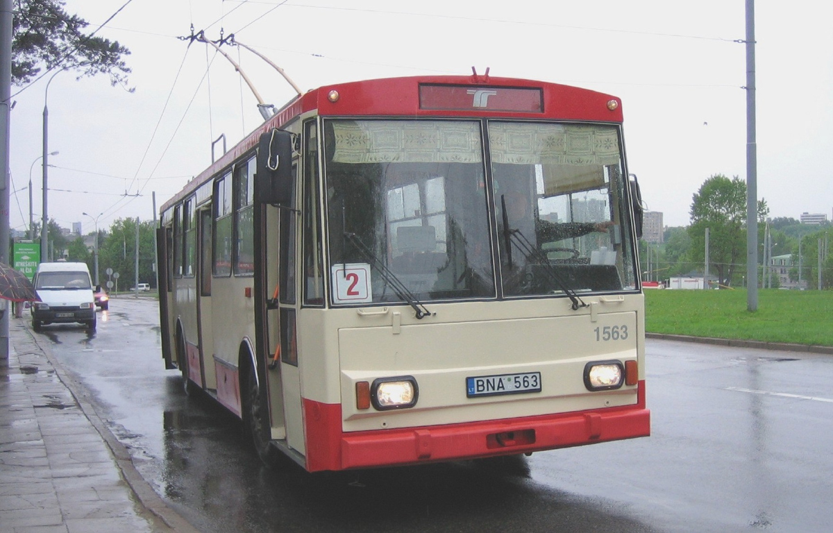 Вильнюс, Škoda 14Tr11/6 № 1563 Вильнюс, Škoda 14Tr11/6 № 1563