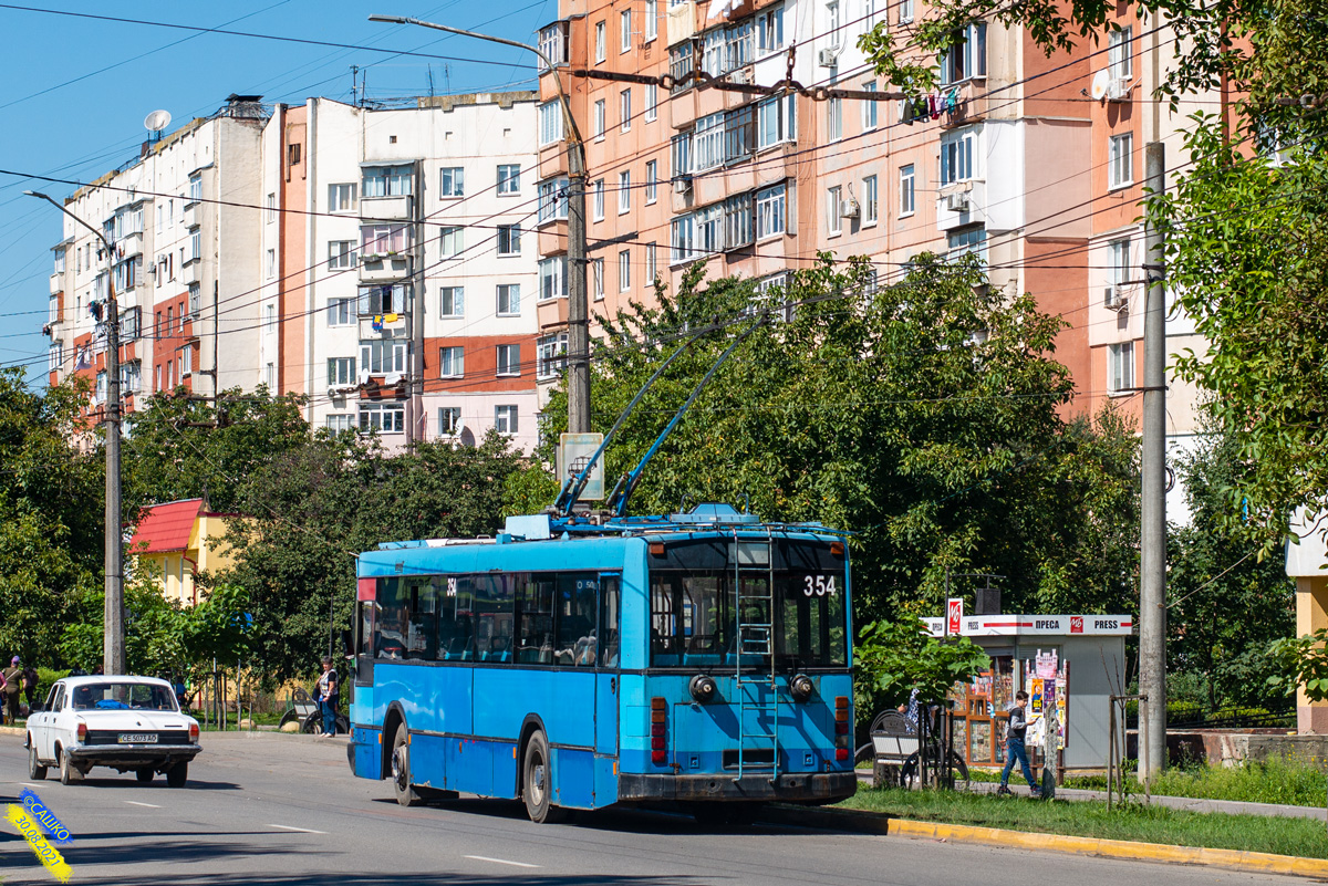 Черновцы, Den Oudsten B88 № 354