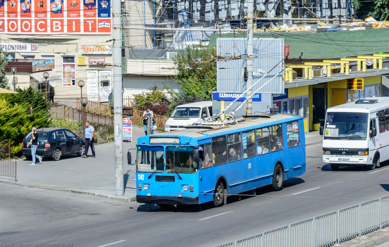 Днепр, ЗиУ-682Г-016 (018) № 1142