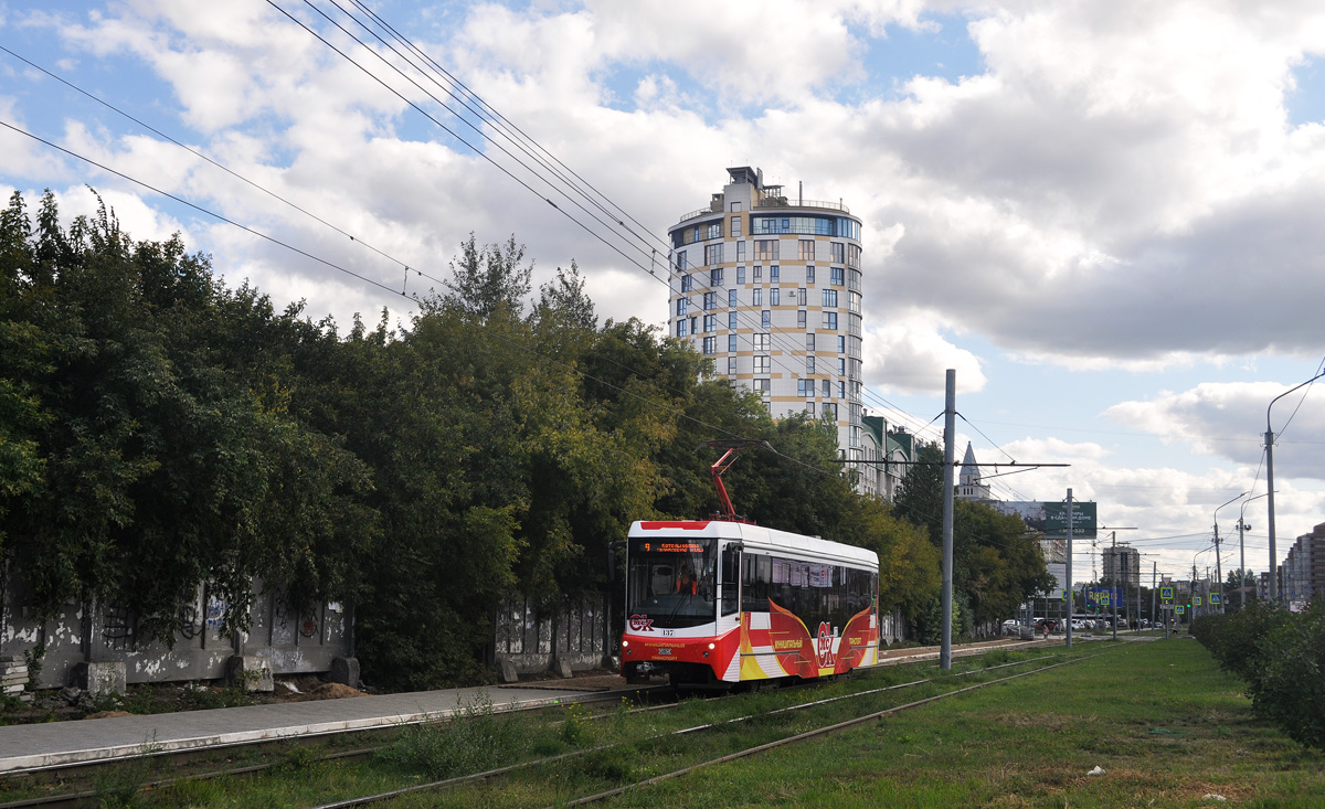Омск, 71-407-01 № 137