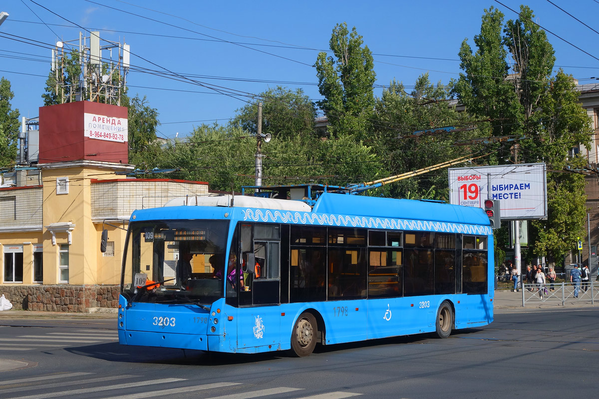 Ėngelsas (Pokrovskas), Trolza-5265.00 “Megapolis” nr. 3203