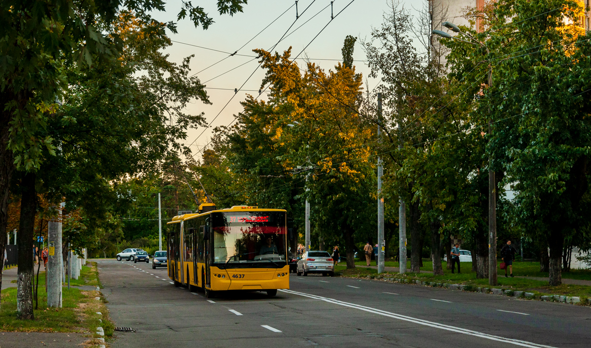 Киев, ЛАЗ E301D1 № 4637