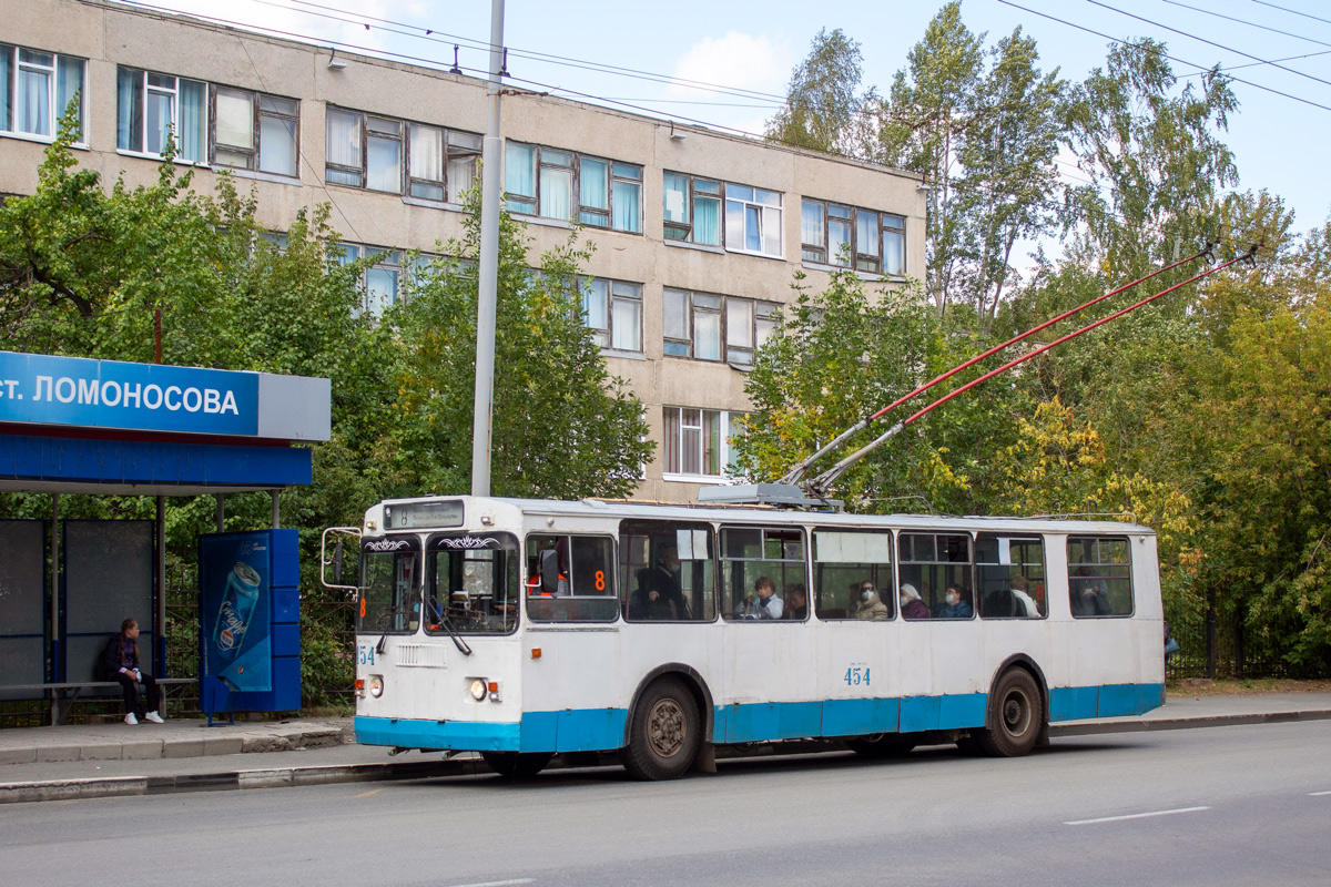 Екатеринбург, ЗиУ-682Г-016 (012) № 454