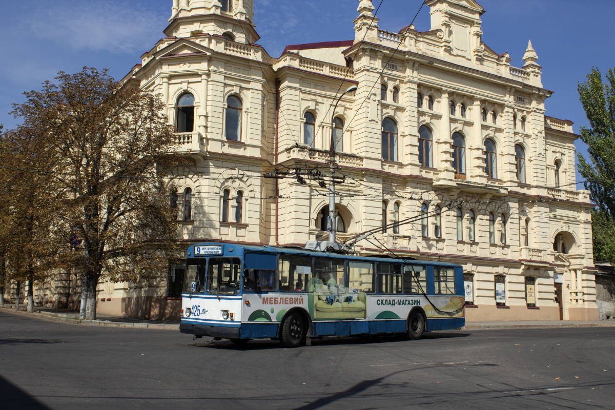 Херсон, ЗиУ-682Г [Г00] № 425