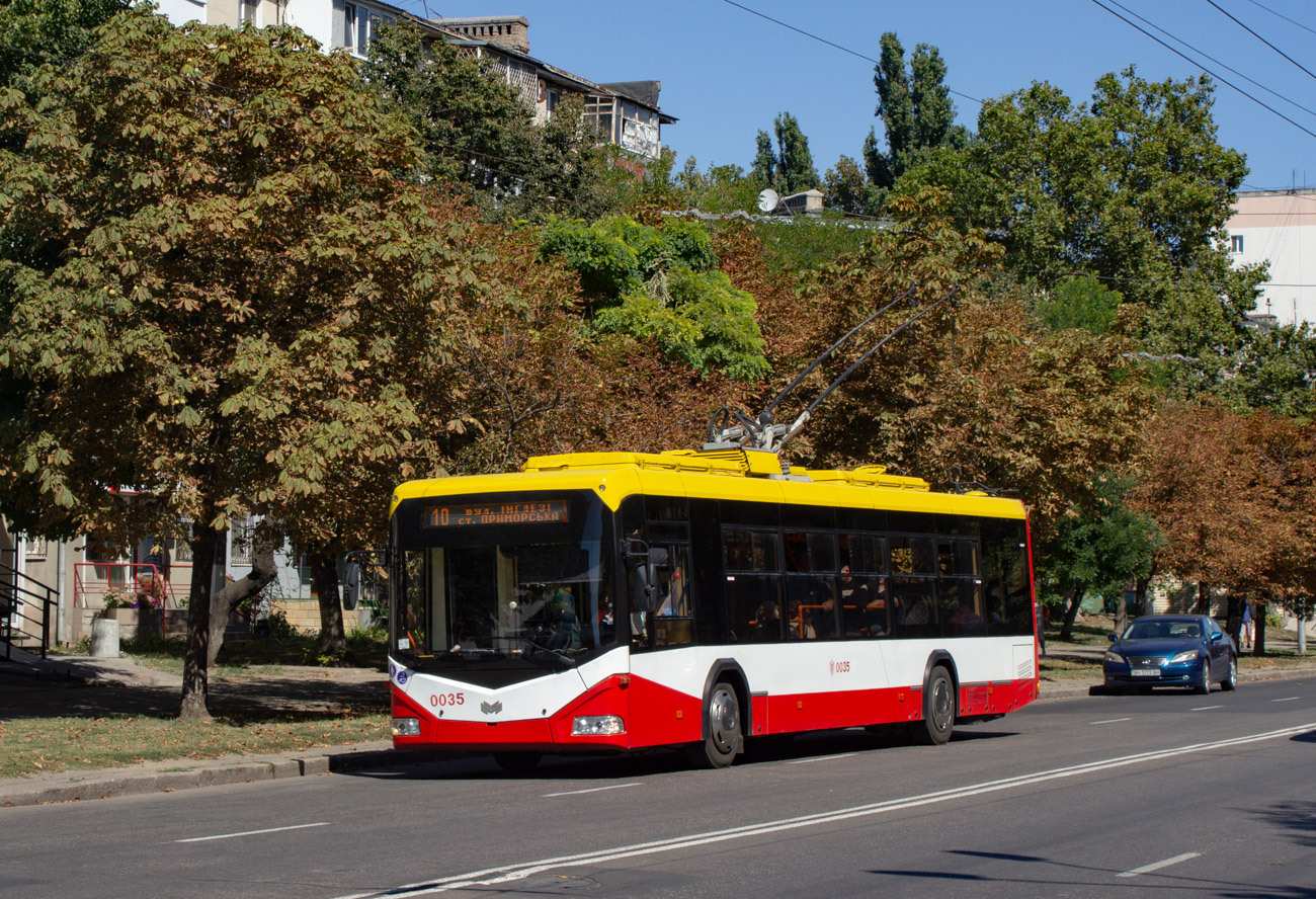 Одесса, БКМ 321 № 0035