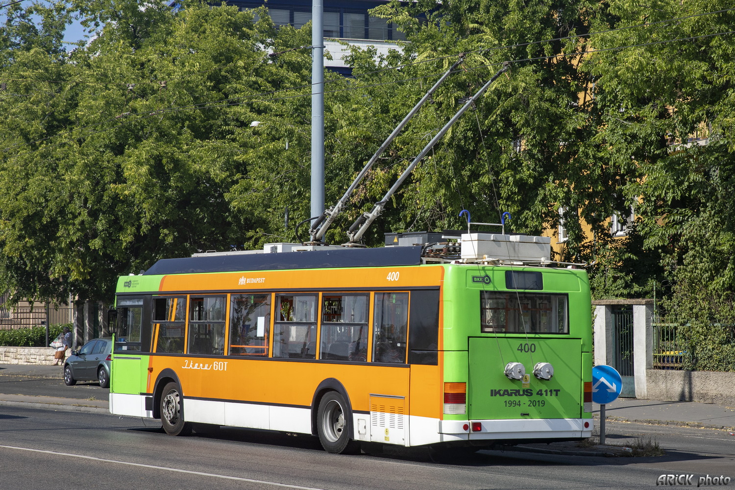 Будапешт, Ikarus 411T № 400