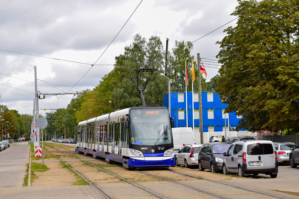 Рига, Škoda 15T1 ForCity Alfa Riga № 58033