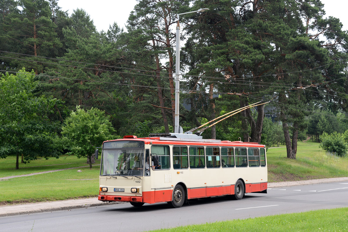 Vilnius, Škoda 14Tr17/6M — 1652