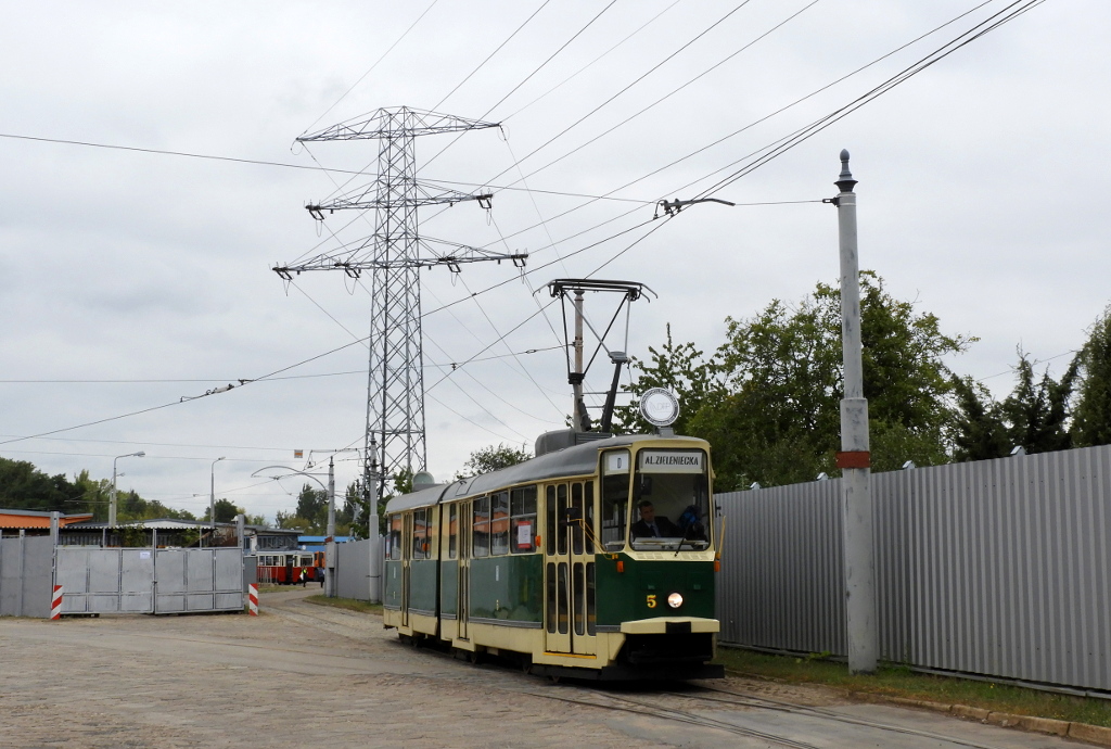 Warsaw, Konstal 102N № 5; Warsaw — Public Transport Days (since 2002) Warsaw, Konstal 102N № 5; Warsaw — Public Transport Days (since 2002)