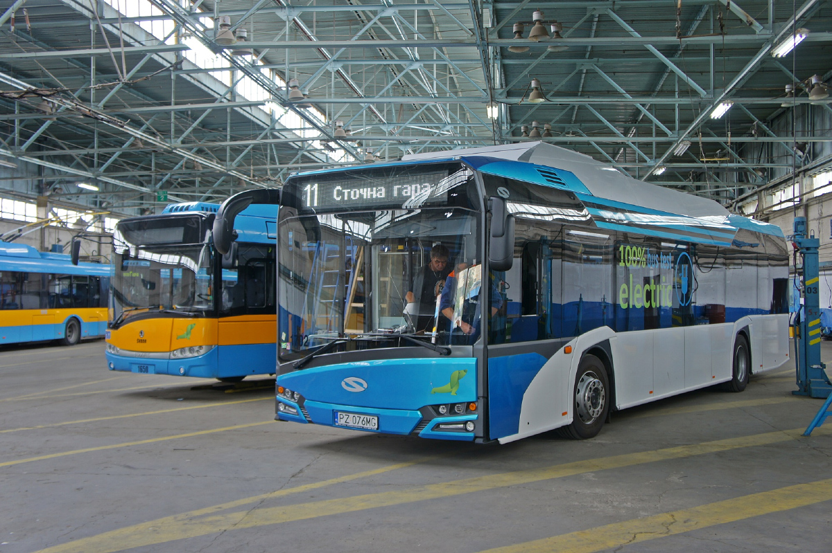 Sofia, Solaris Urbino IV 12 Electric č. 1702; Sofia — Electric buses for tests in Sofia 2014 — 2024