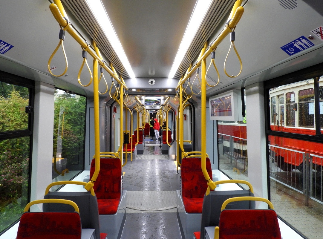 Варшава, Hyundai Rotem 140N № 4202; Варшава — Дни общественного транспорта (с 2002 г.)