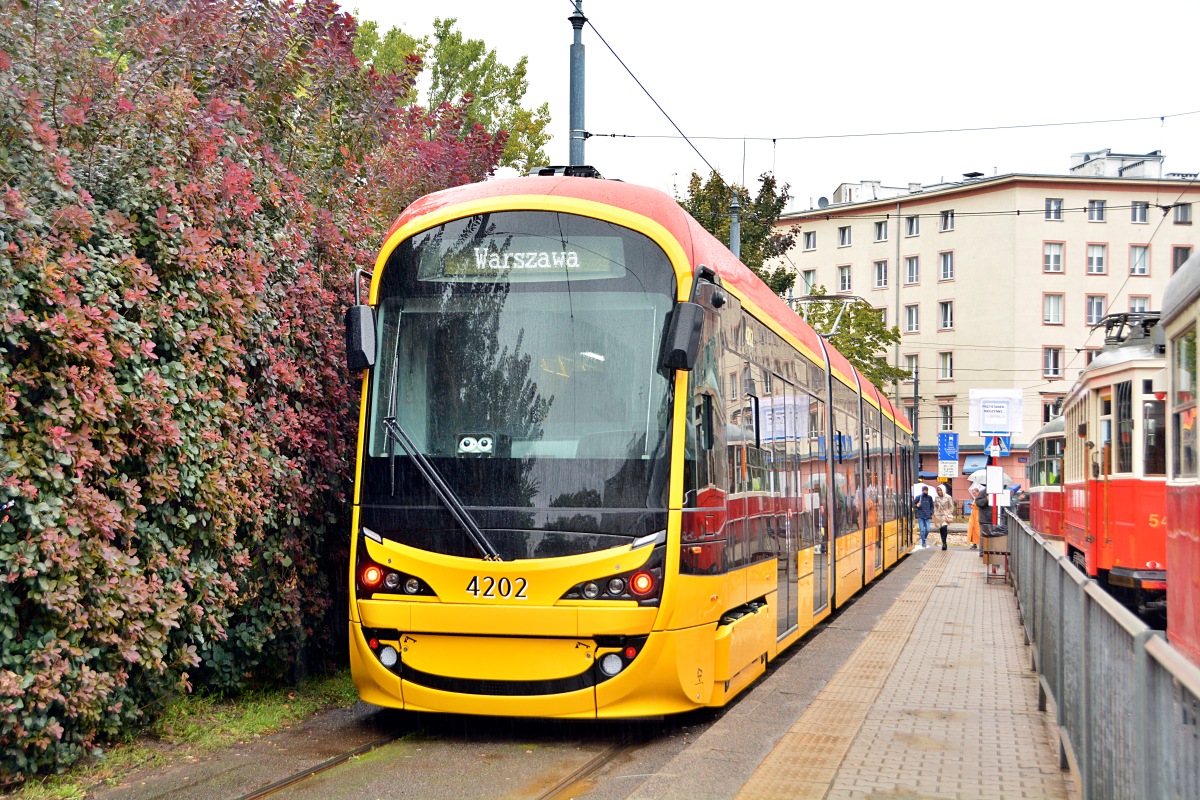 Варшава, Hyundai Rotem 140N № 4202; Варшава — Дни общественного транспорта (с 2002 г.)